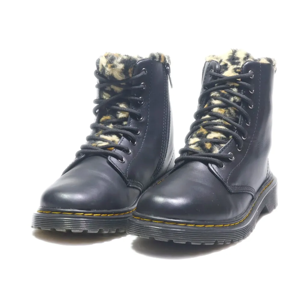 Dr. Martens Snow Boots Leather Black Colour For Women