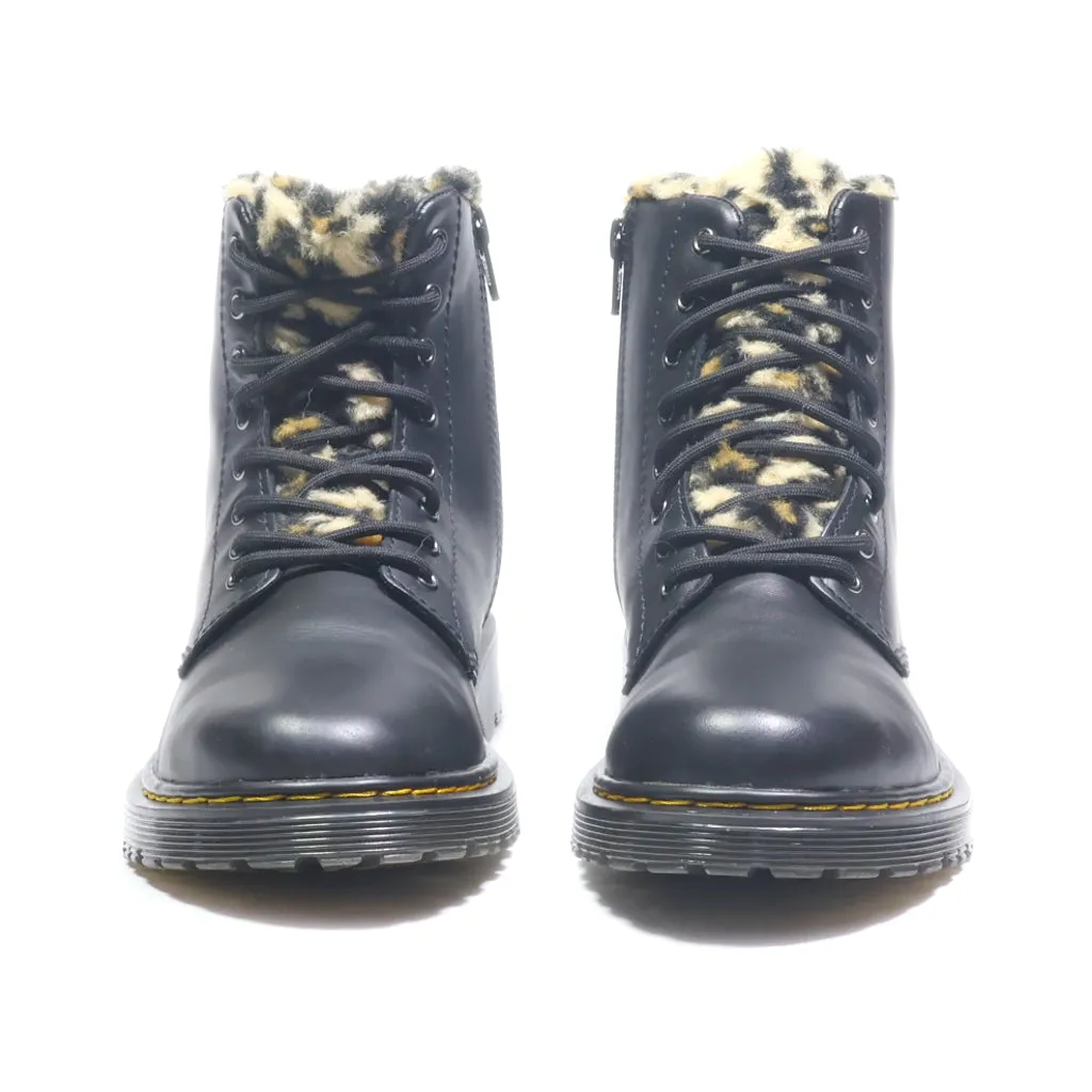 Dr. Martens Snow Boots Leather Black Colour For Women