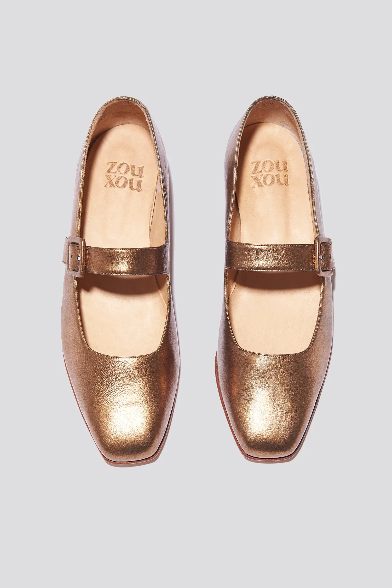 Eugenia Flat in Bronze