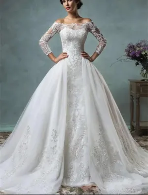 Full Sleeve Vintage Lace A-line Wedding Dress