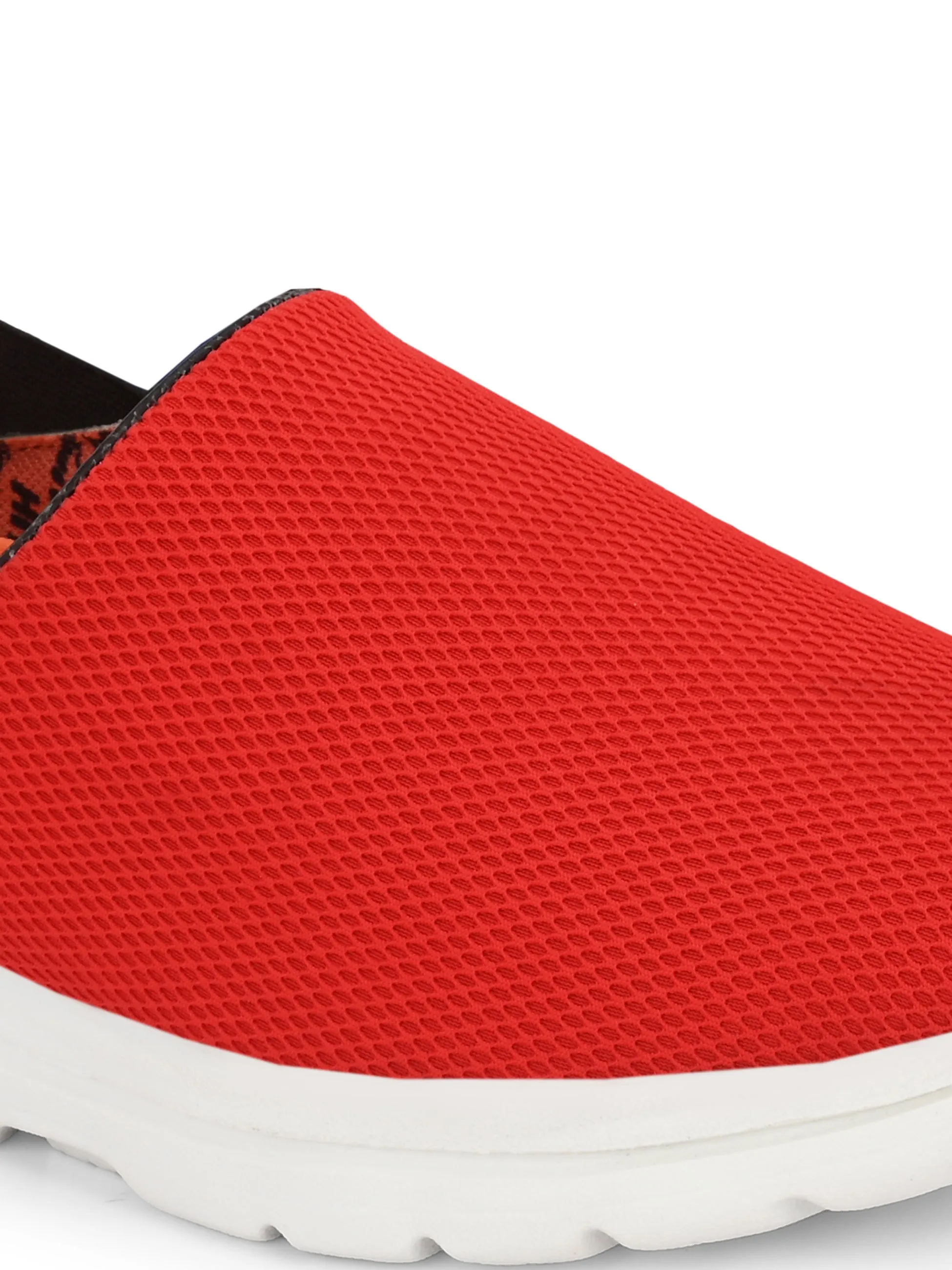 Hitz Men's Red Slip On Running Shoes