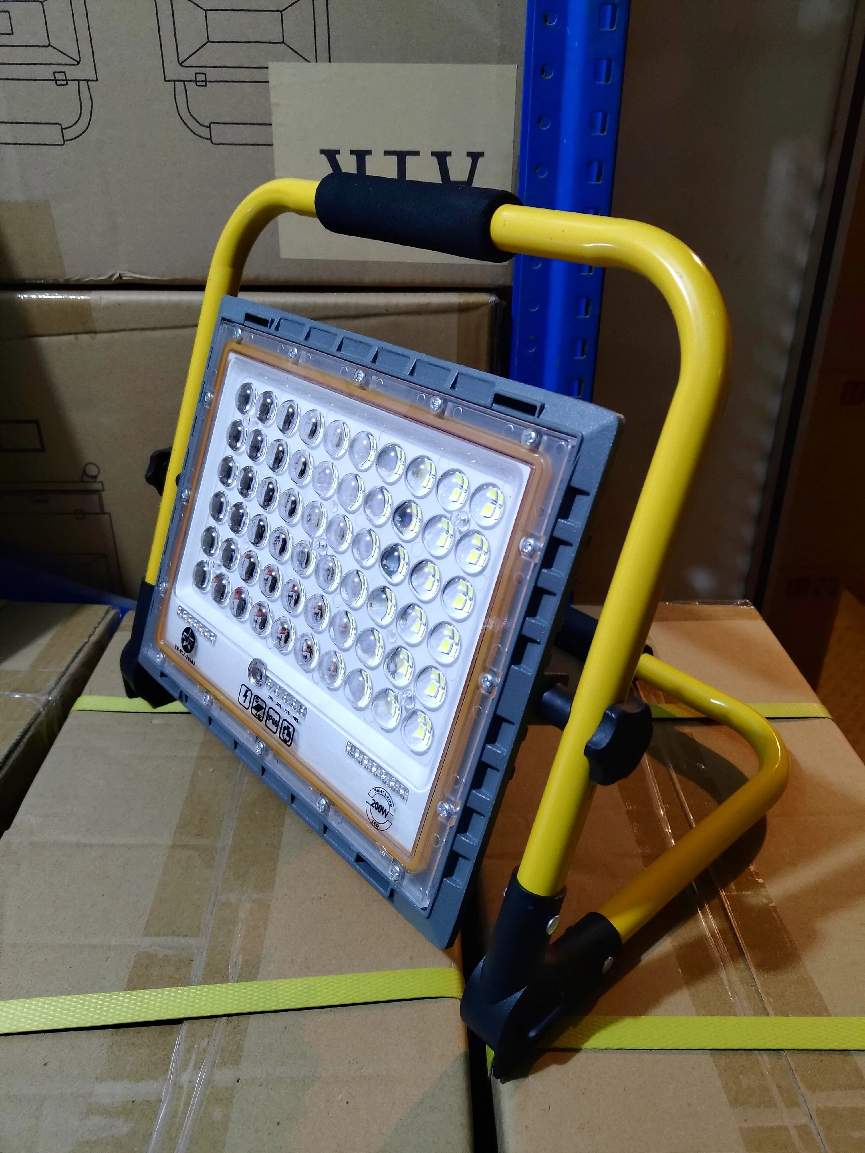 LED QF-RLF200W Rechargeable Sport Lamp Flood Light 200W | Model: LED-QFRLF200W