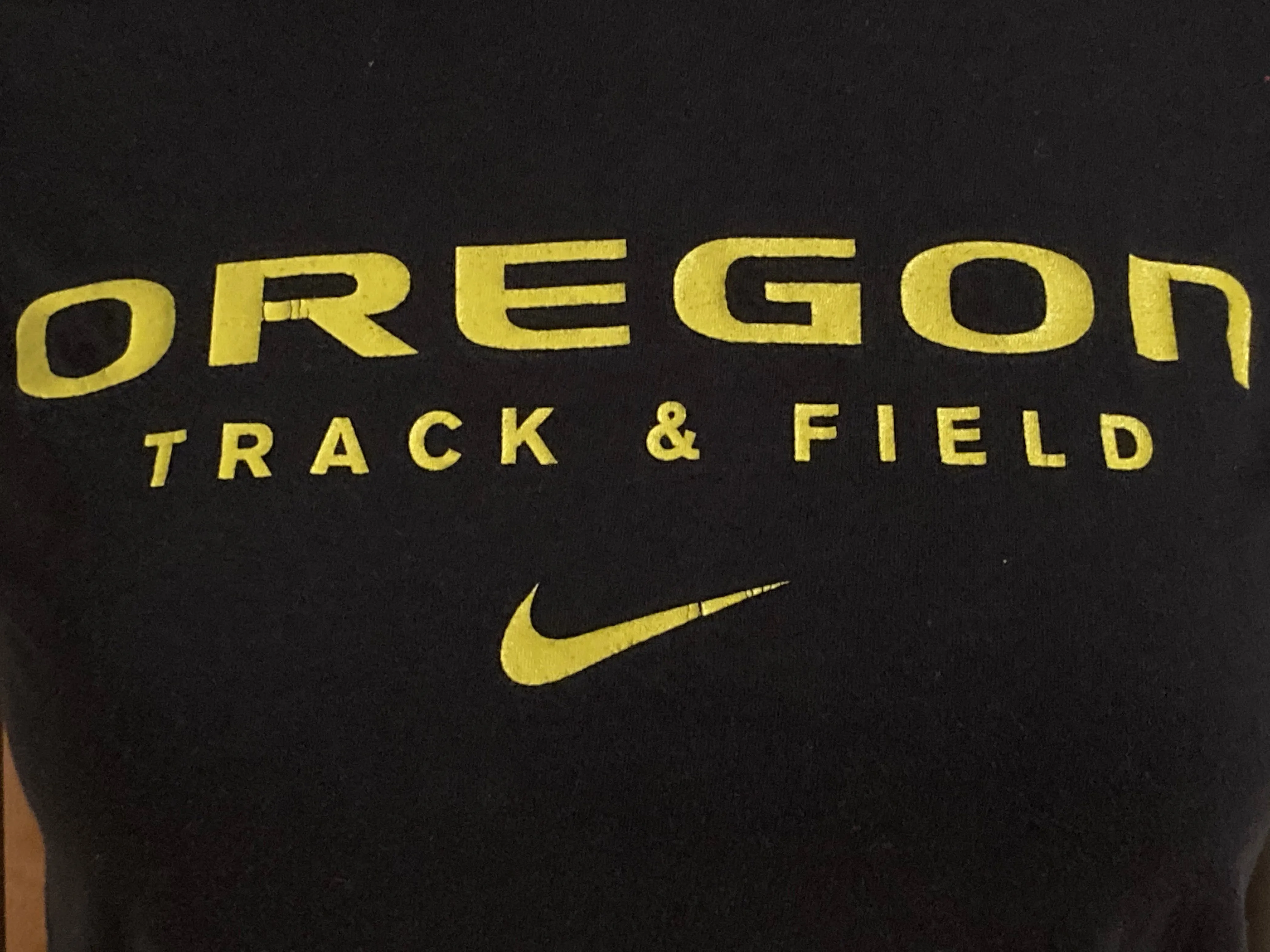 NIKE "OREGON TRACK & FIELD" SLIM FIT Graphic Print Adult T-Shirt Tee Shirt M Medium MD Black Shirt