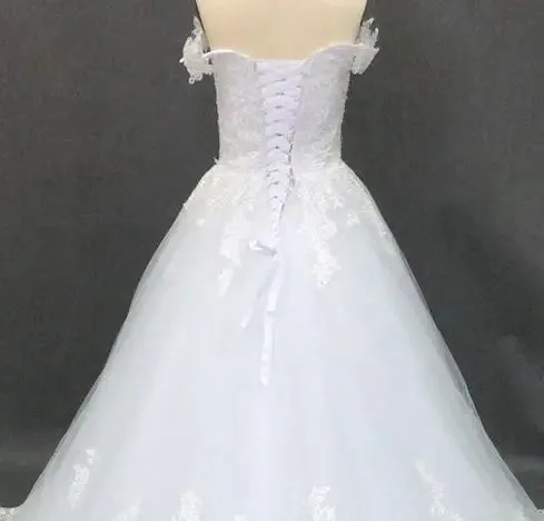 Off Shoulder Classic Boat Neck A-line Wedding Dress