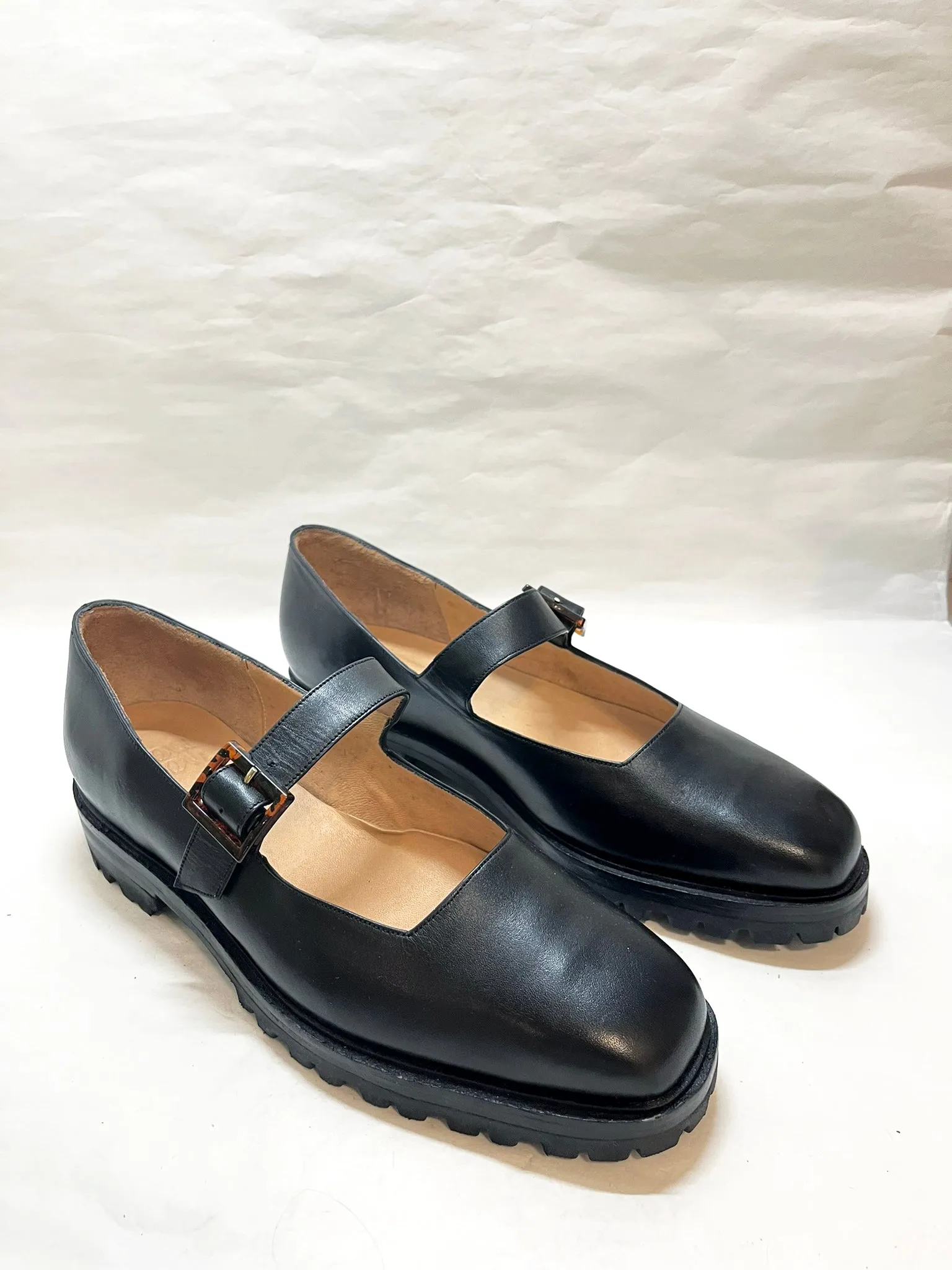 Uchi Flat in Black Size 42