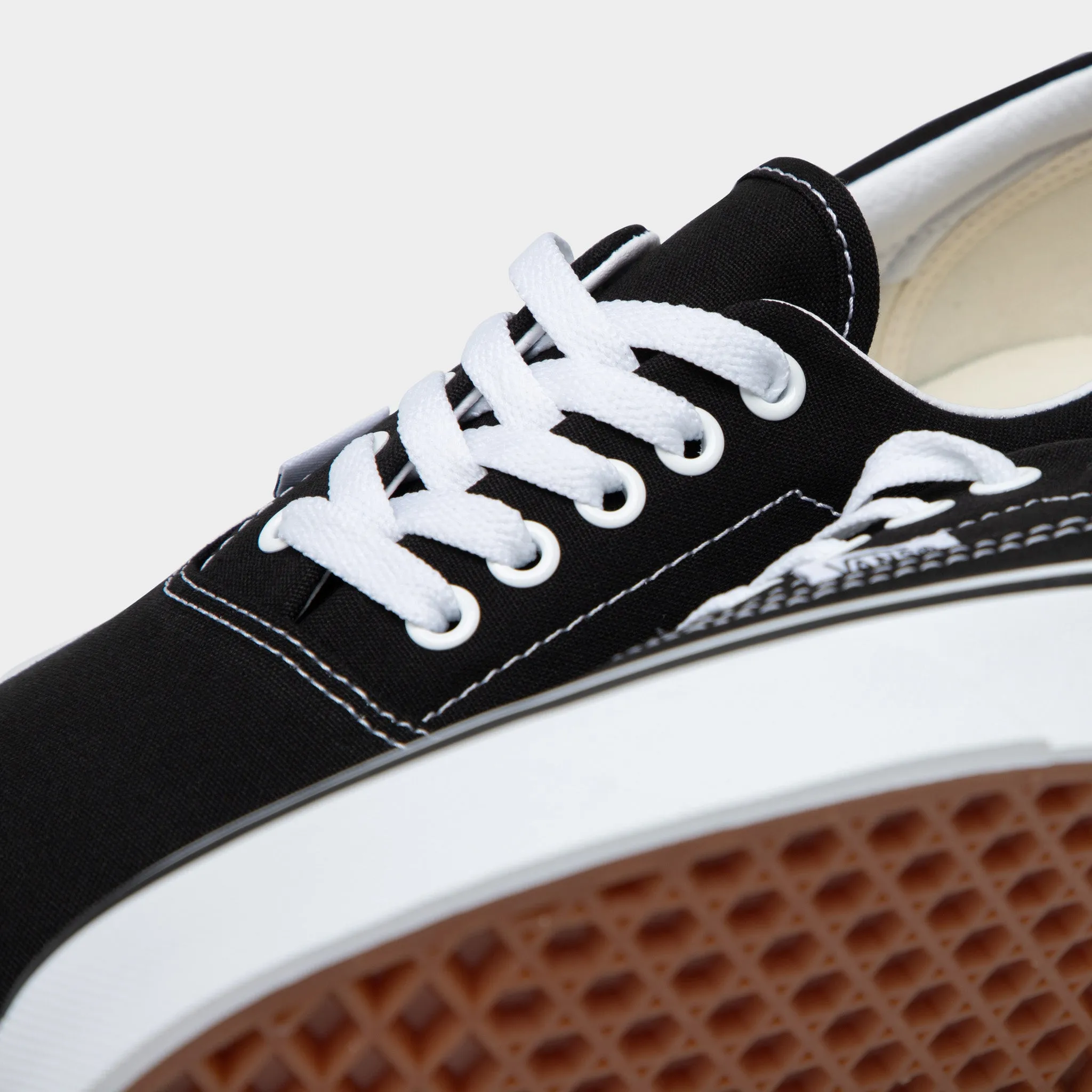 Vans UA Era Black / White Core