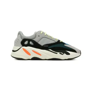 Yeezy 700 'Wave Runner' (2022)